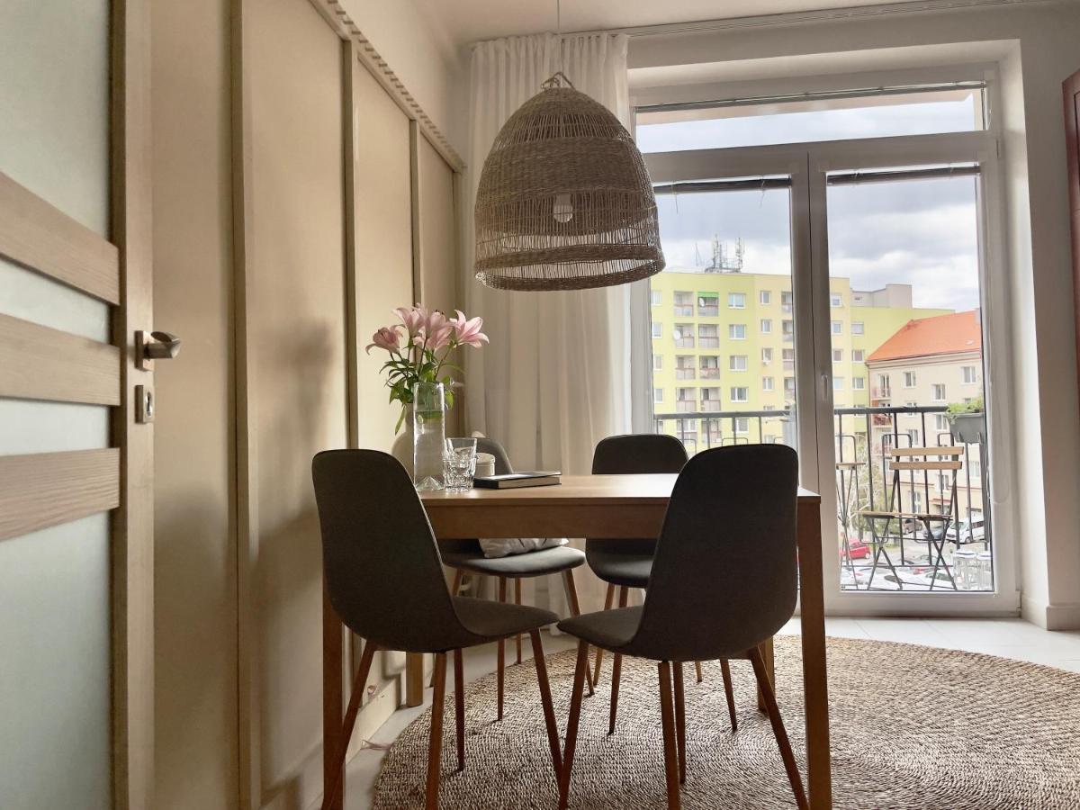 Sweet Home By Zoom Apartments Bratislava Bagian luar foto