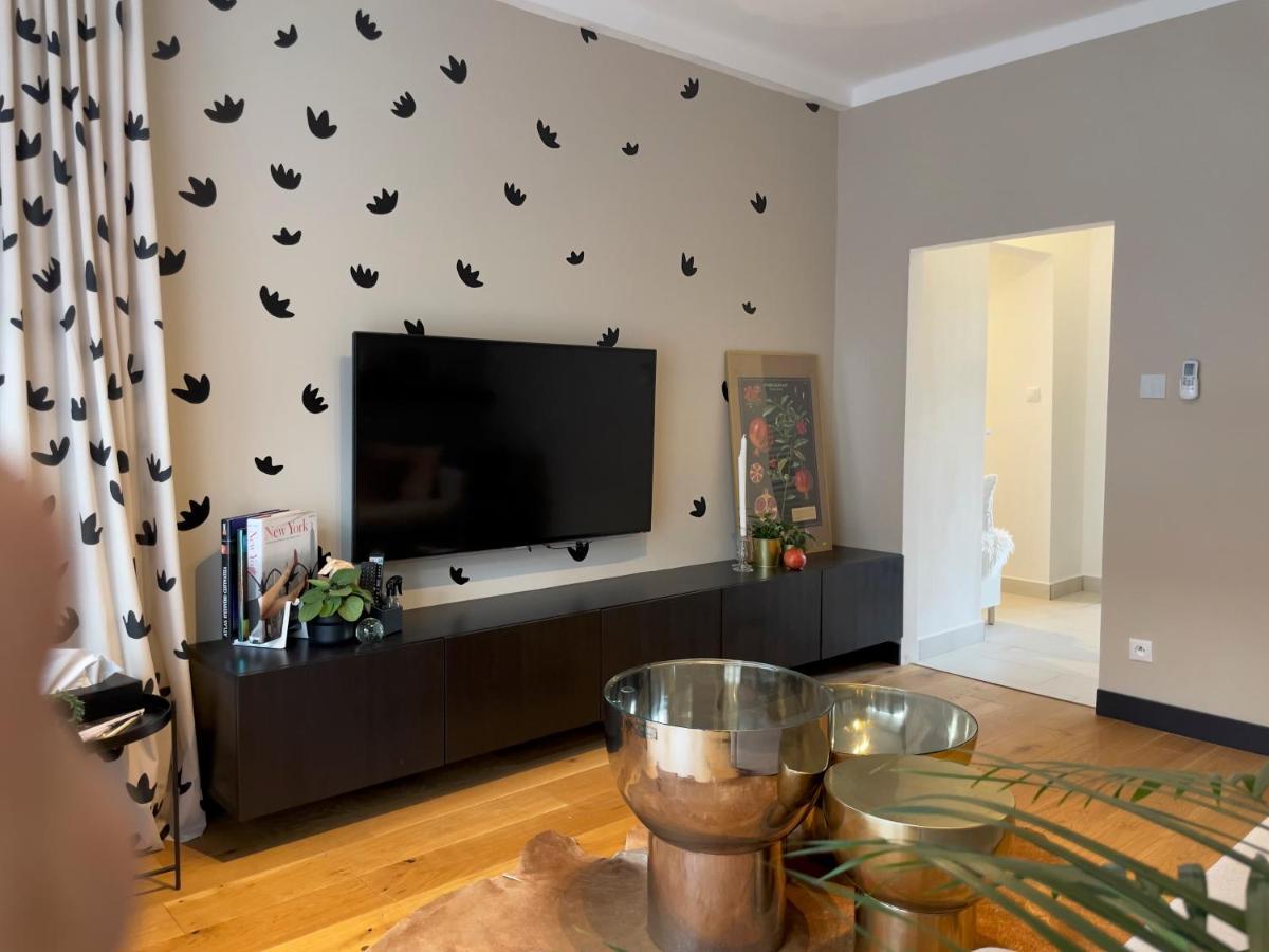 Sweet Home By Zoom Apartments Bratislava Bagian luar foto