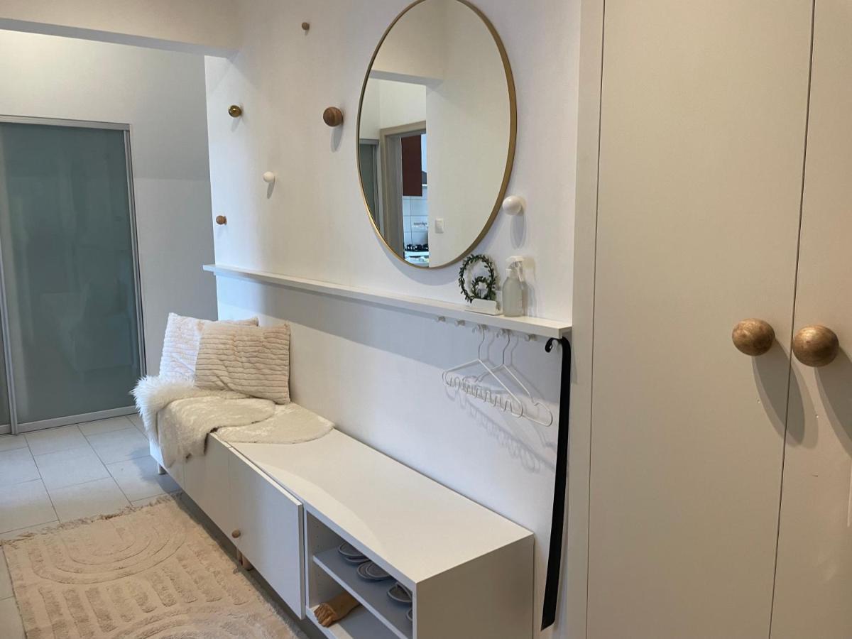 Sweet Home By Zoom Apartments Bratislava Bagian luar foto
