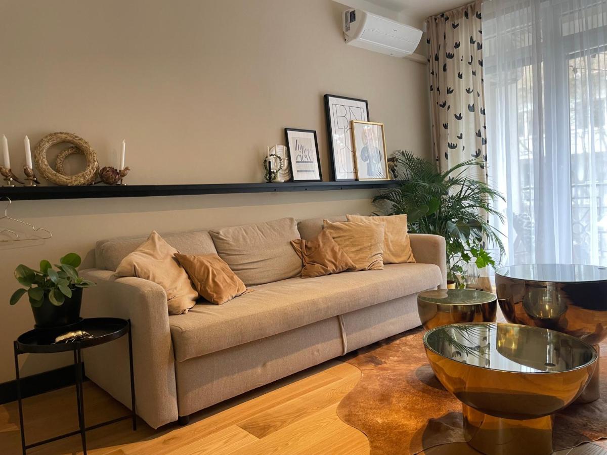 Sweet Home By Zoom Apartments Bratislava Bagian luar foto
