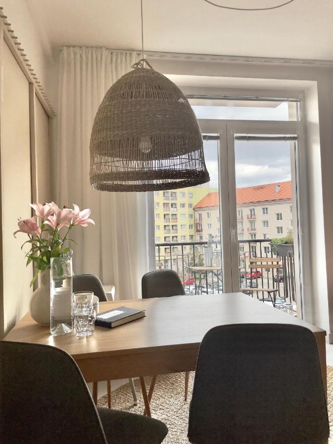 Sweet Home By Zoom Apartments Bratislava Bagian luar foto